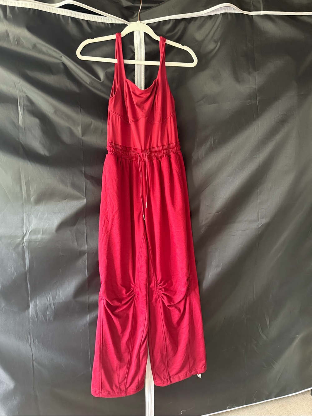 Outfeel red athletic jumpsuit onsie with runched legs and pockets SZ Small
